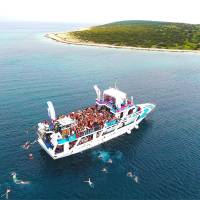 booze cruise stag croatia 10
