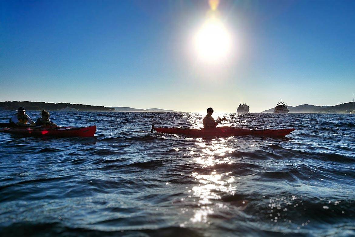 Sea Kayaking Hvar   Hen Croatia